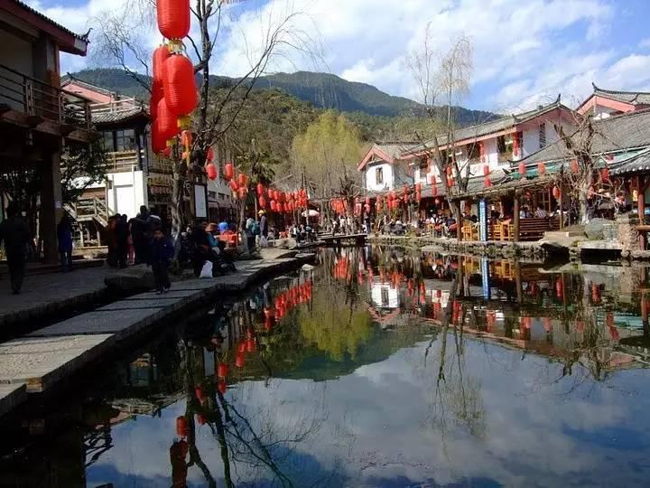 李若彤57岁赶大集，7元烧饼换55元花袄，接地气获赞